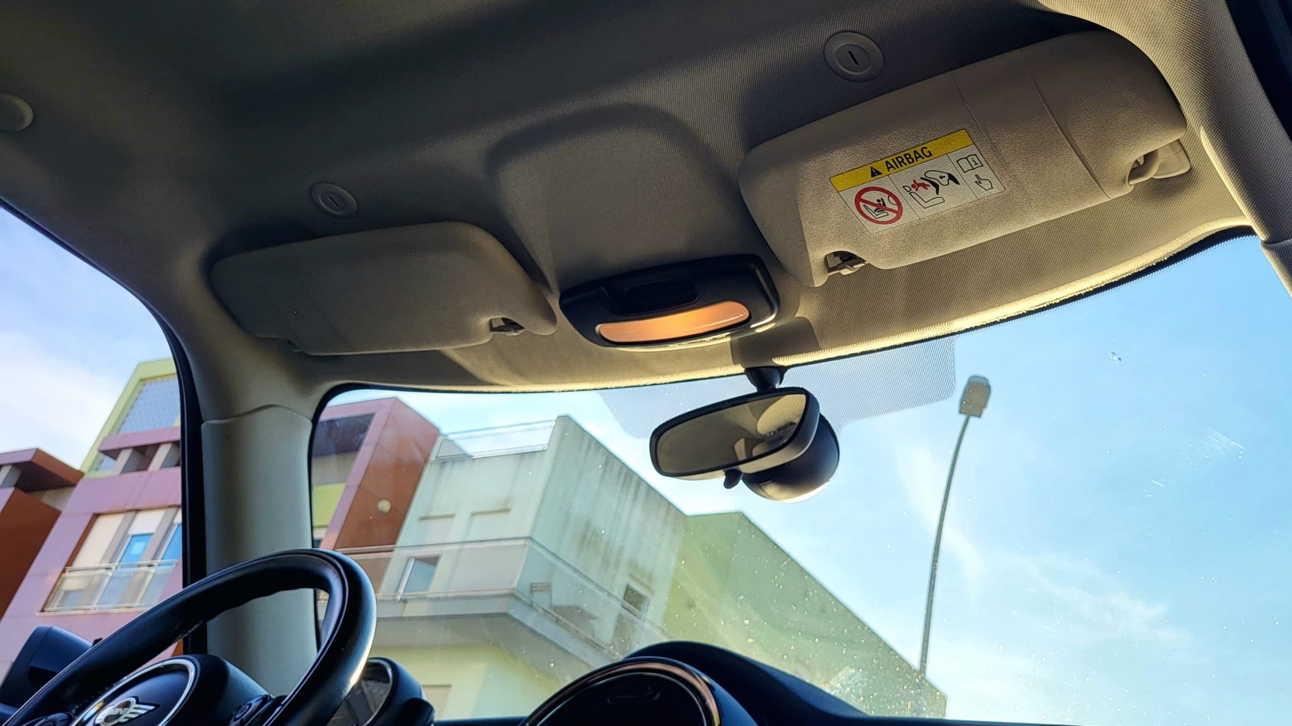 Mini Cooper D 1.5 2015 - Image 9