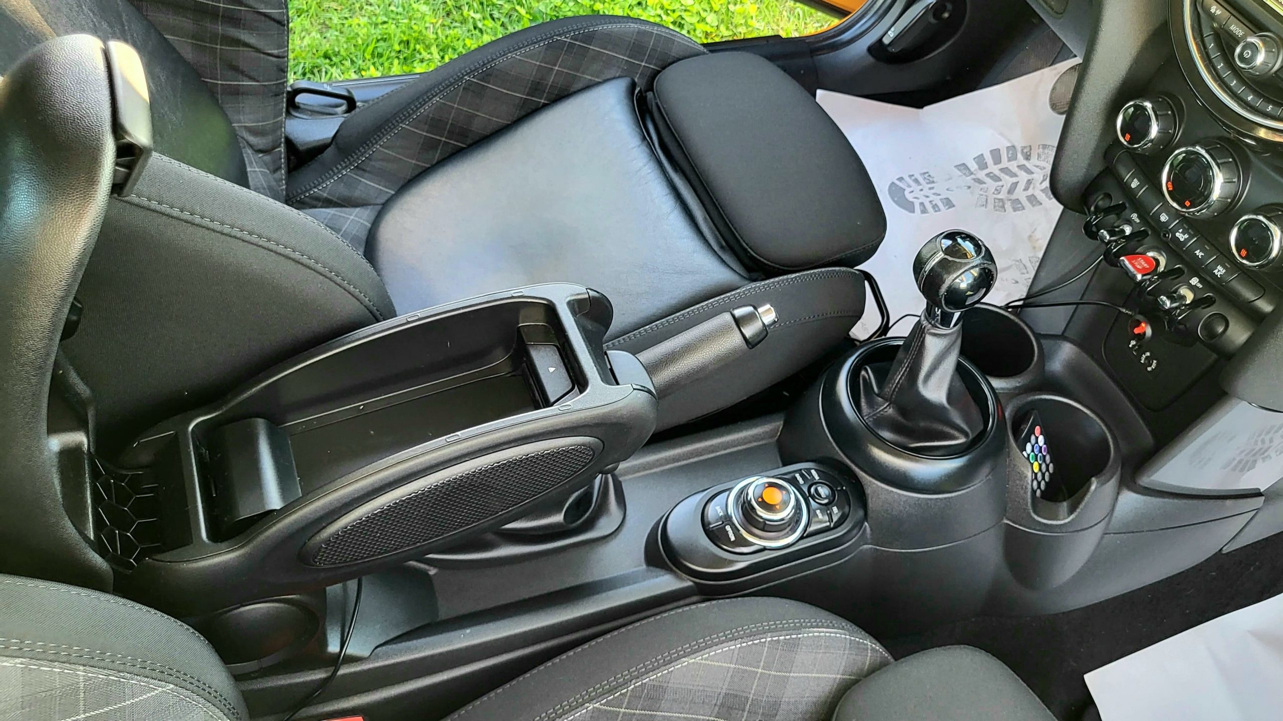 Mini Cooper D 1.5 2015 - Image 11