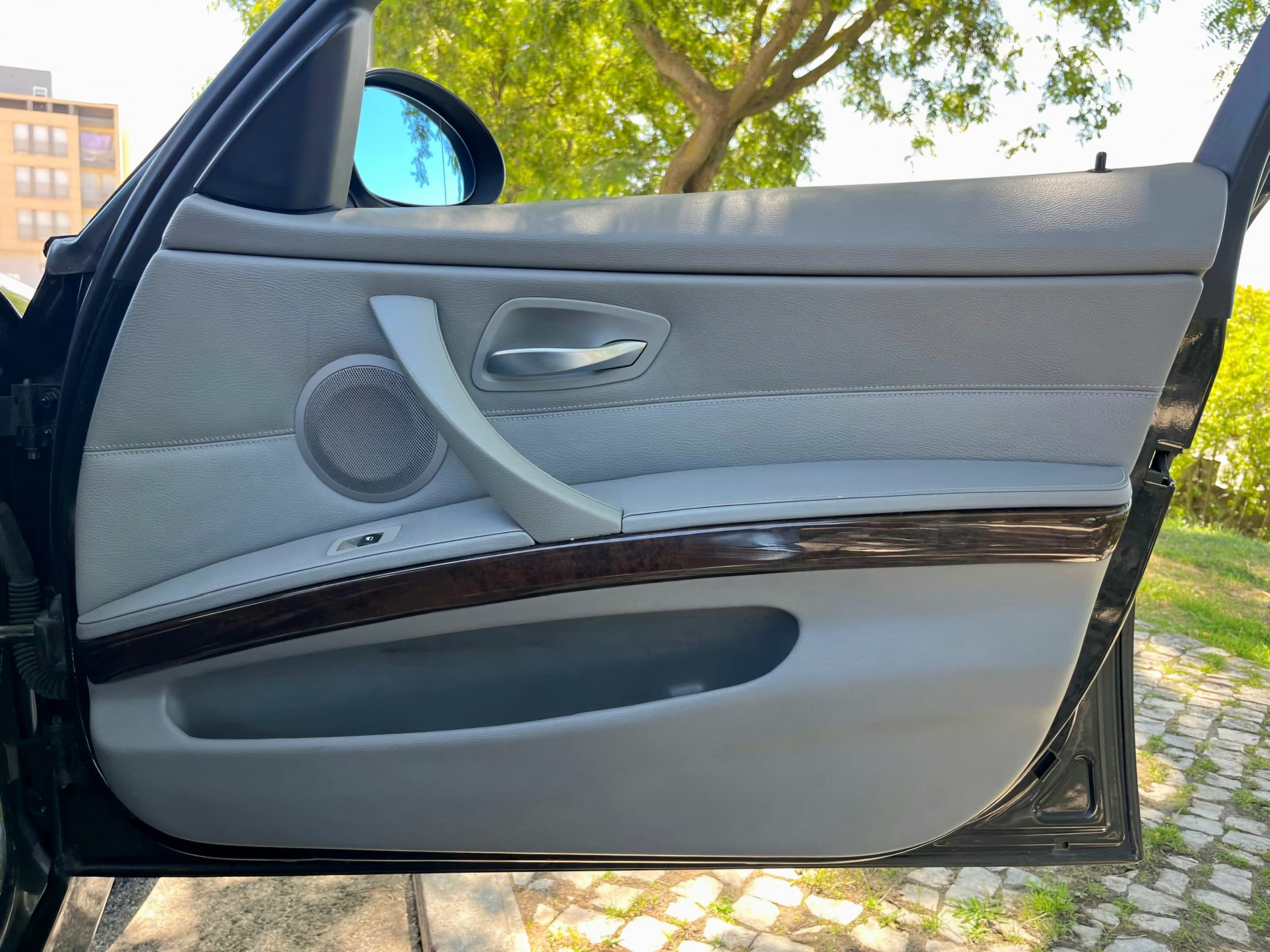 BMW 320d Automático - Image 16