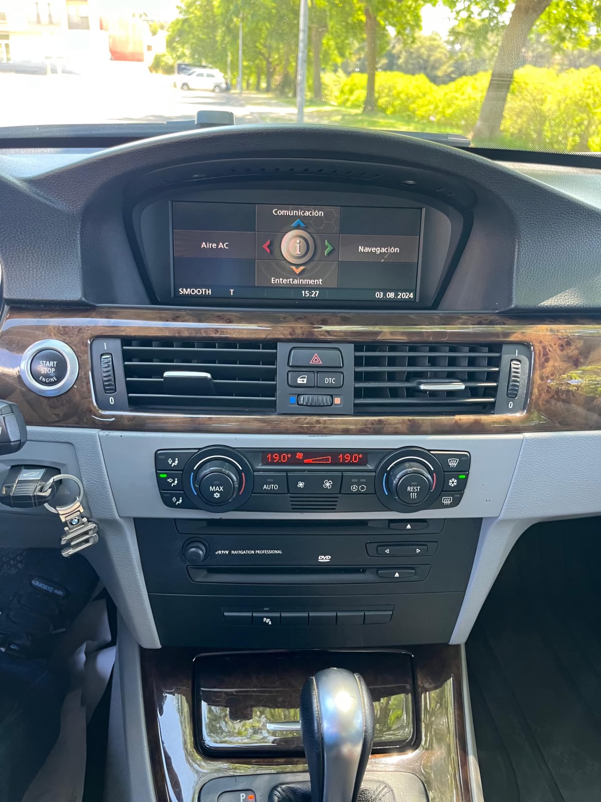 BMW 320d Automático - Image 12