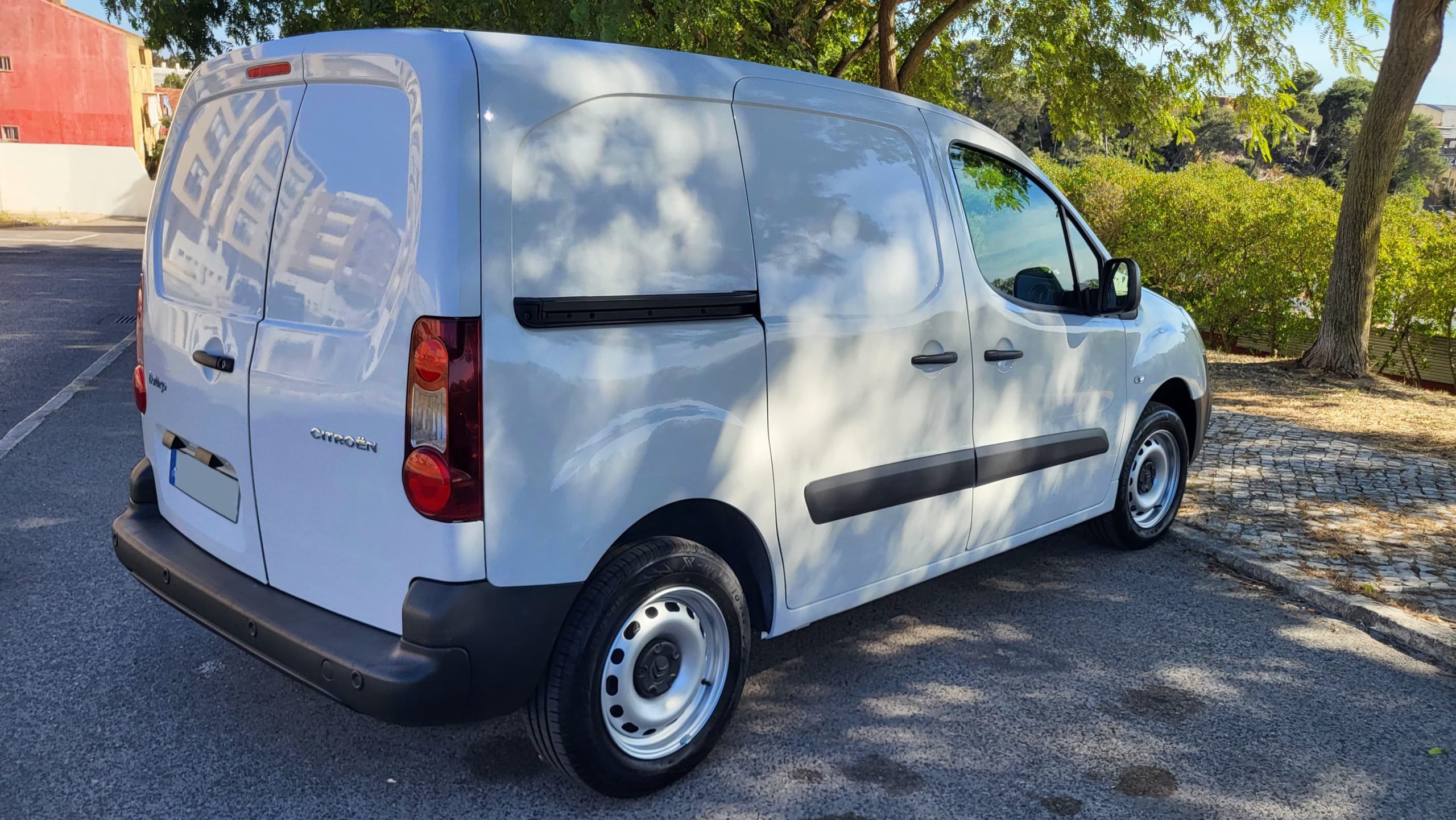 Citroen Berlingo 1.6 e-HDi - Image 2